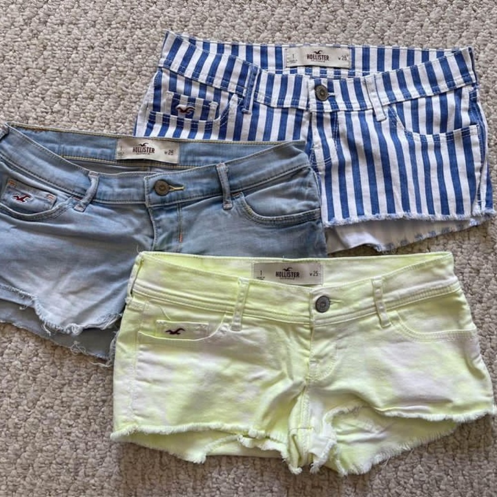 *Bundle* Like New • Set of 3 • Hollister Shorts (Size 1)